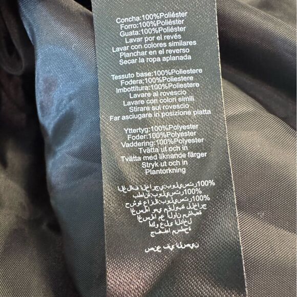 PrettyLittleThing Black Outerwear puffer jacket - Picture 5 of 5